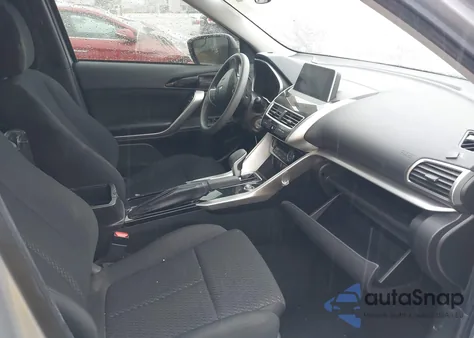 2018 Mitsubishi Eclipse Cross Le z USA, uszkodzony, nr VIN JA4AT4AA8JZ048072